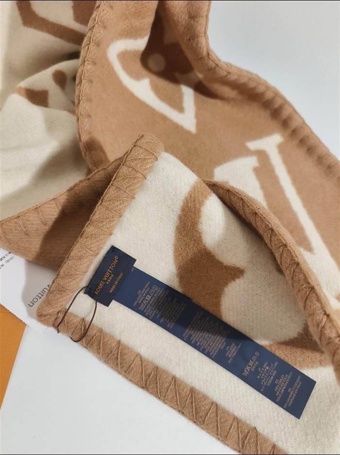 2026116111057279 240